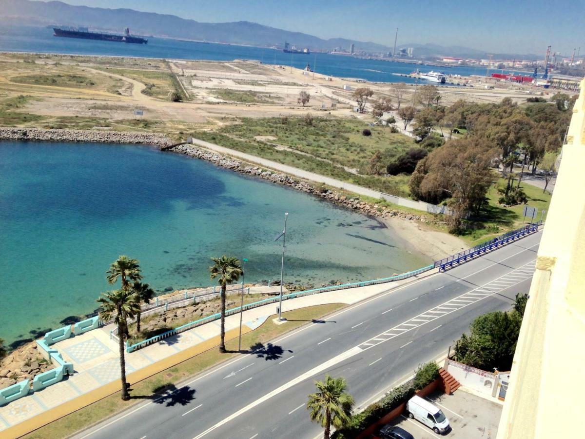 Apartamentos Vista A Tres Continentes La Línea de la Concepción Exteriér fotografie